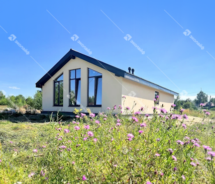 Одноэтажный дом 90 м2 с панорамными окнами