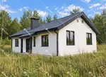 Дом 107 м² в Муроме — вид на вход и боковой фасад