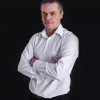 Станислав
Комиссаров