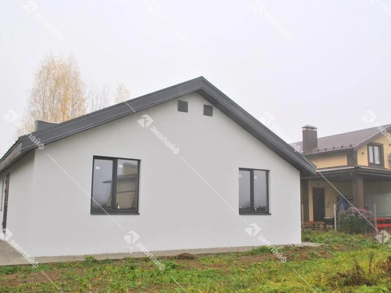 Одноэтажный дом из теплой керамики 90 м2 с панорамными окнами в д.Зелени